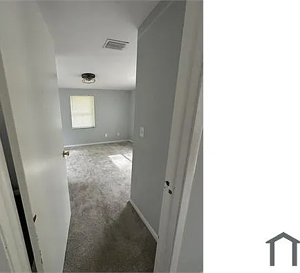 3 bed, $1,650 — Photo 3