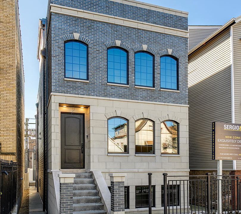 1st image of 2331 W Barry Ave