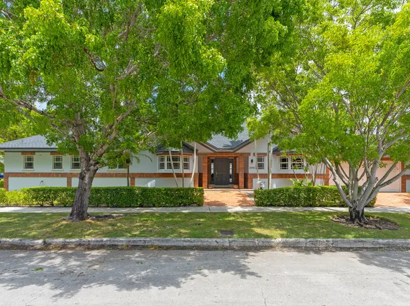 2898 SW 2nd Ave, Miami, FL 33129