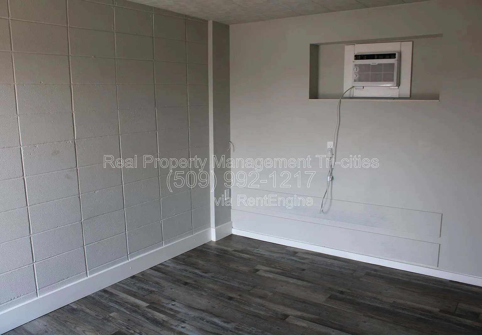 Studio, 1.0 bath, 350 sqft, $795 — Photo 4