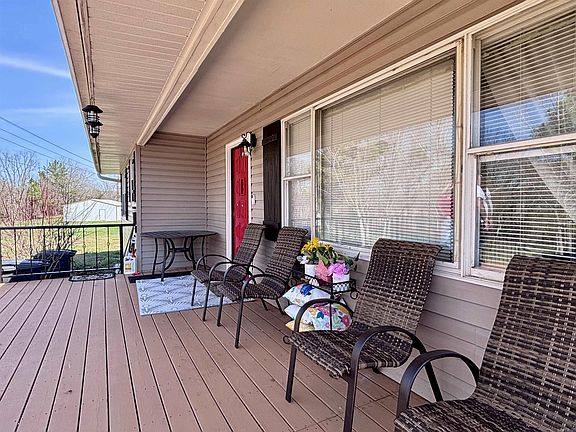 4th image of 1264 Baker Cemetery Rd