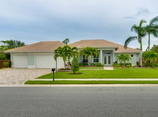 357 Southampton Dr, Indialantic, FL 32903