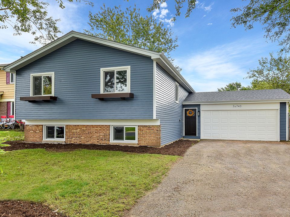 1st image of 5S743 Sierra Ln