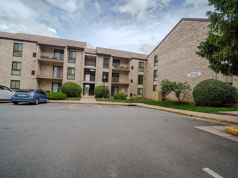 6147 Edsall Rd #N — Photo 28