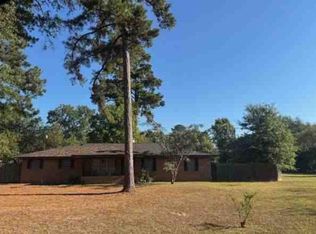 3509 Dudley Rd, Kilgore, TX 75662