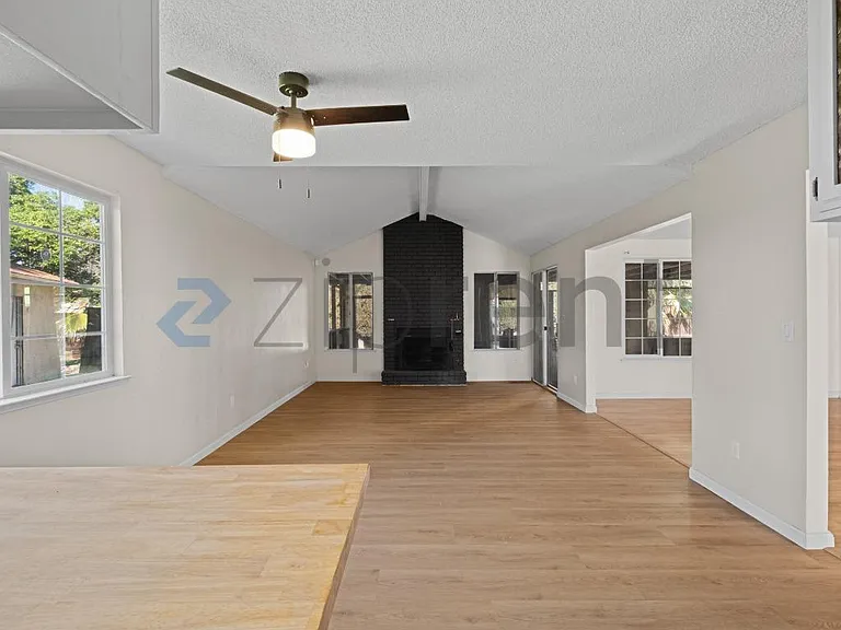 1471 Valenzuela Ct — Photo 13