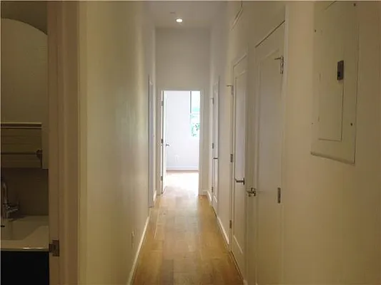 Rented by Kian Realty | media 19