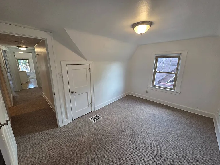 17424 Winslow Rd — Photo 79