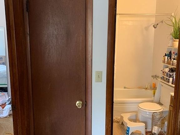 5th image of 1652 N Humboldt Ave APT 9