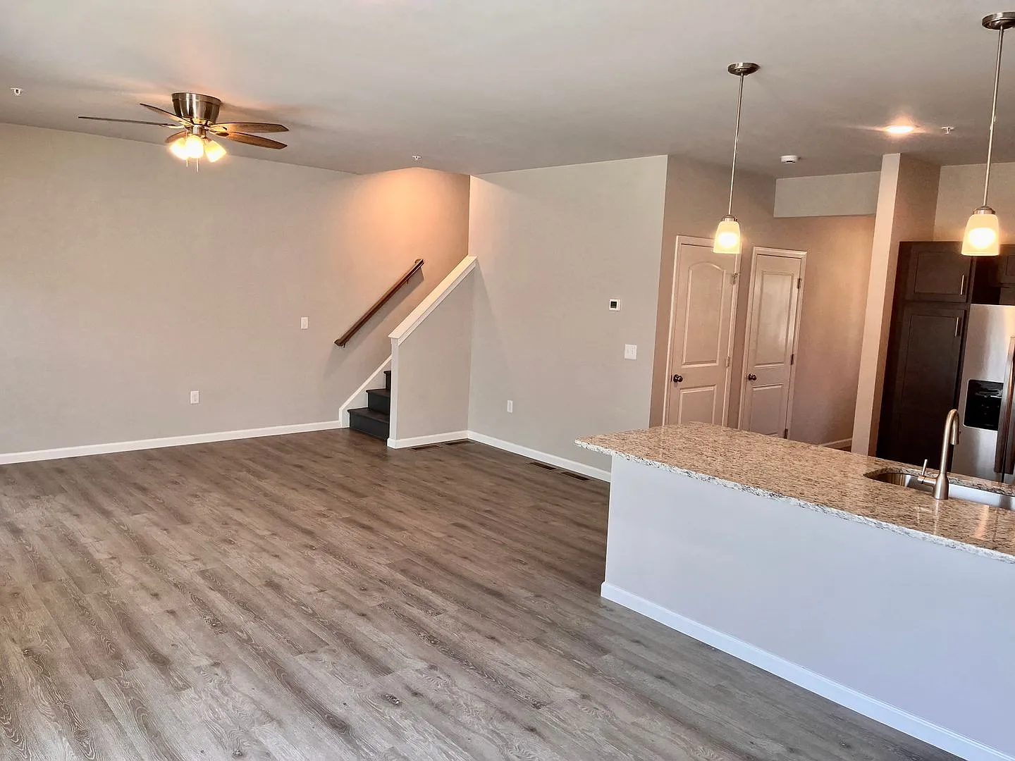 1Riverview Townhomes — Photo 3