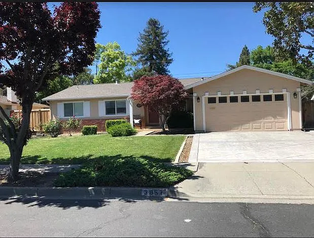 3057 Santa Paula Dr photo 1