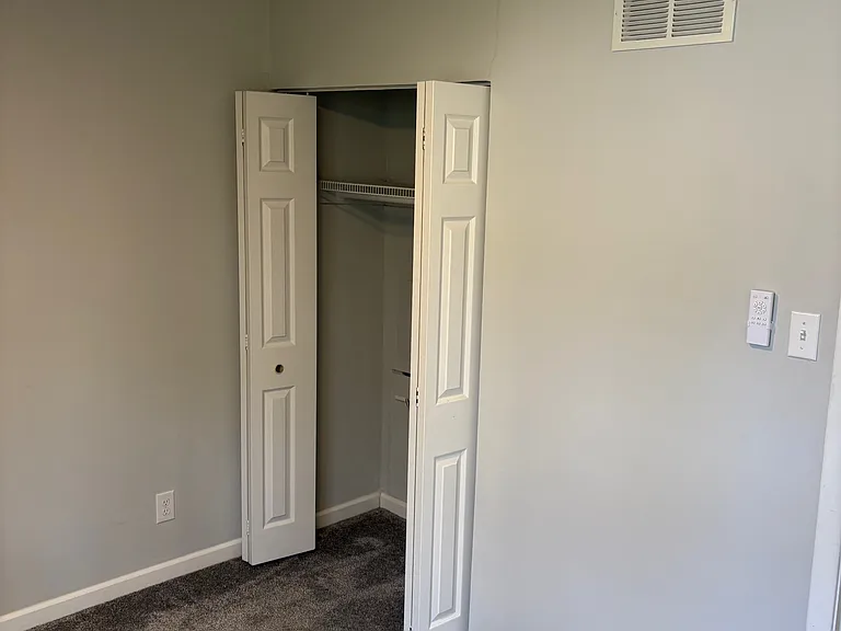284 Osborn St #1 — Photo 13