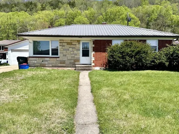 1037 Dewey STREET, Cassville, WI 53806