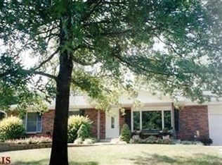 2220 Copper Creek Ct, Wentzville, MO 63385