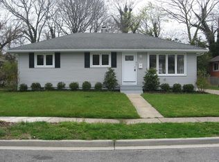 931 Essex Ct, West Hempstead, NY 11552