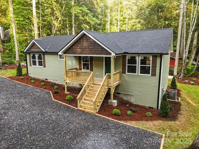 102 Reuben Branch Rd, Maggie Valley, NC, 28751
