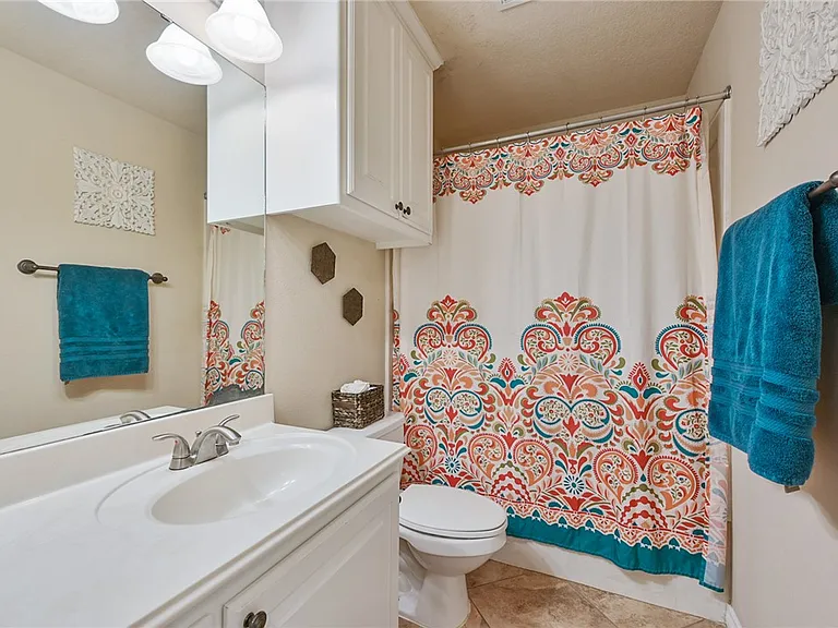 2214 Brougham Pl — Photo 12