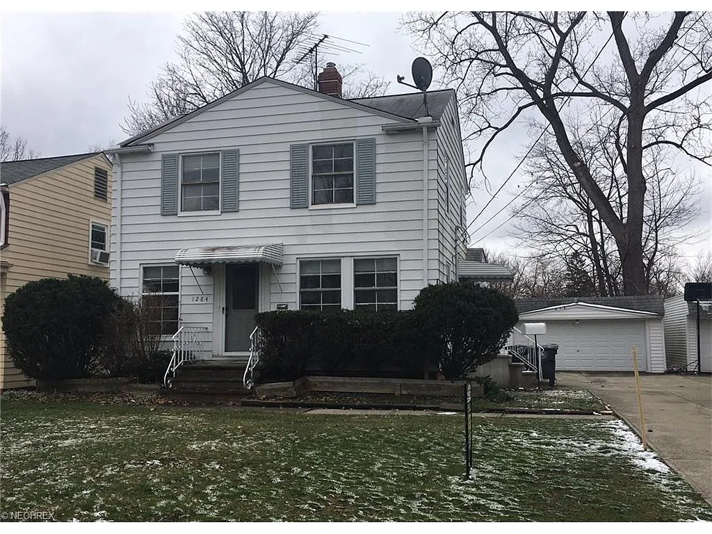 1284 Irene Rd photo 1