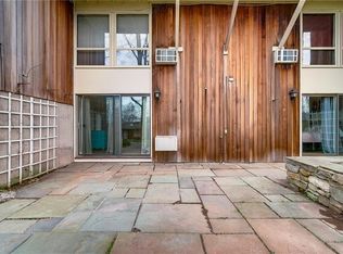 2G Country Squire Dr, Cromwell, CT 06416