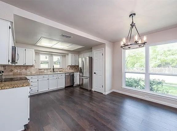 3rd image of 2800 Wildplum Dr