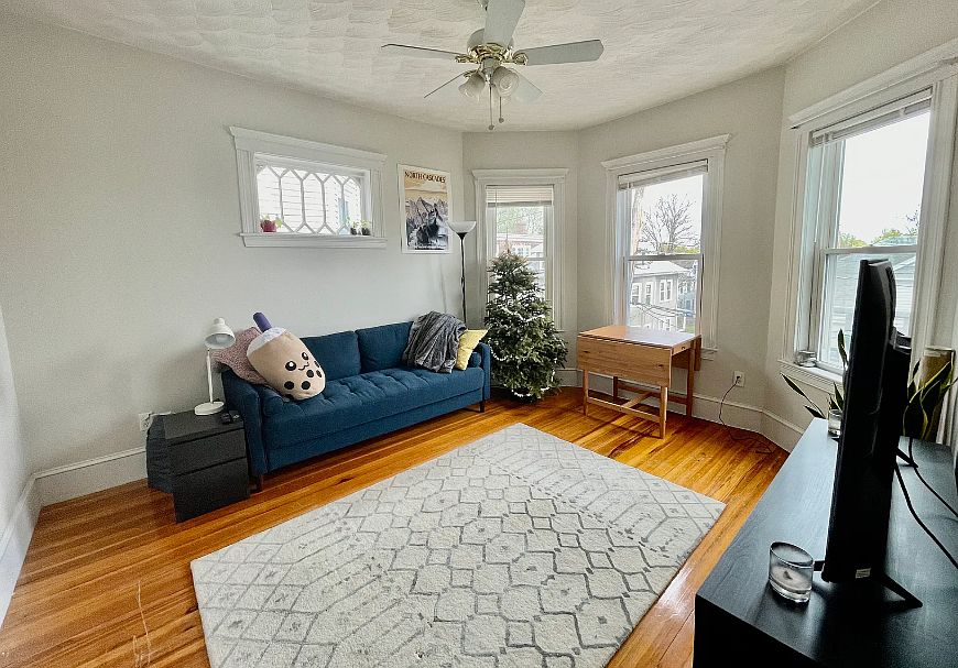 1st image of 74 Newbury St