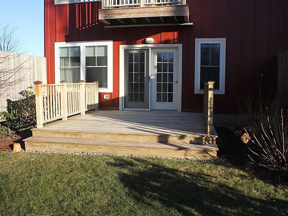 5th image of 18 Myers Farm Ln