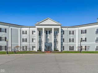 12860 University Cres APT 3C, Carmel, IN 46032