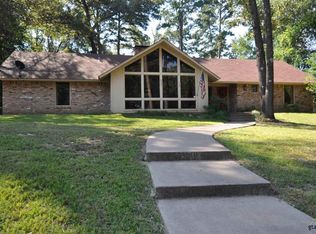 160 Robert St, Hawkins, TX 75765