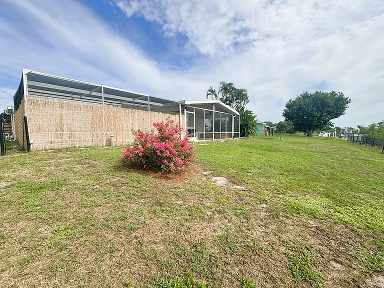 4379 Conway Blvd — Photo 27