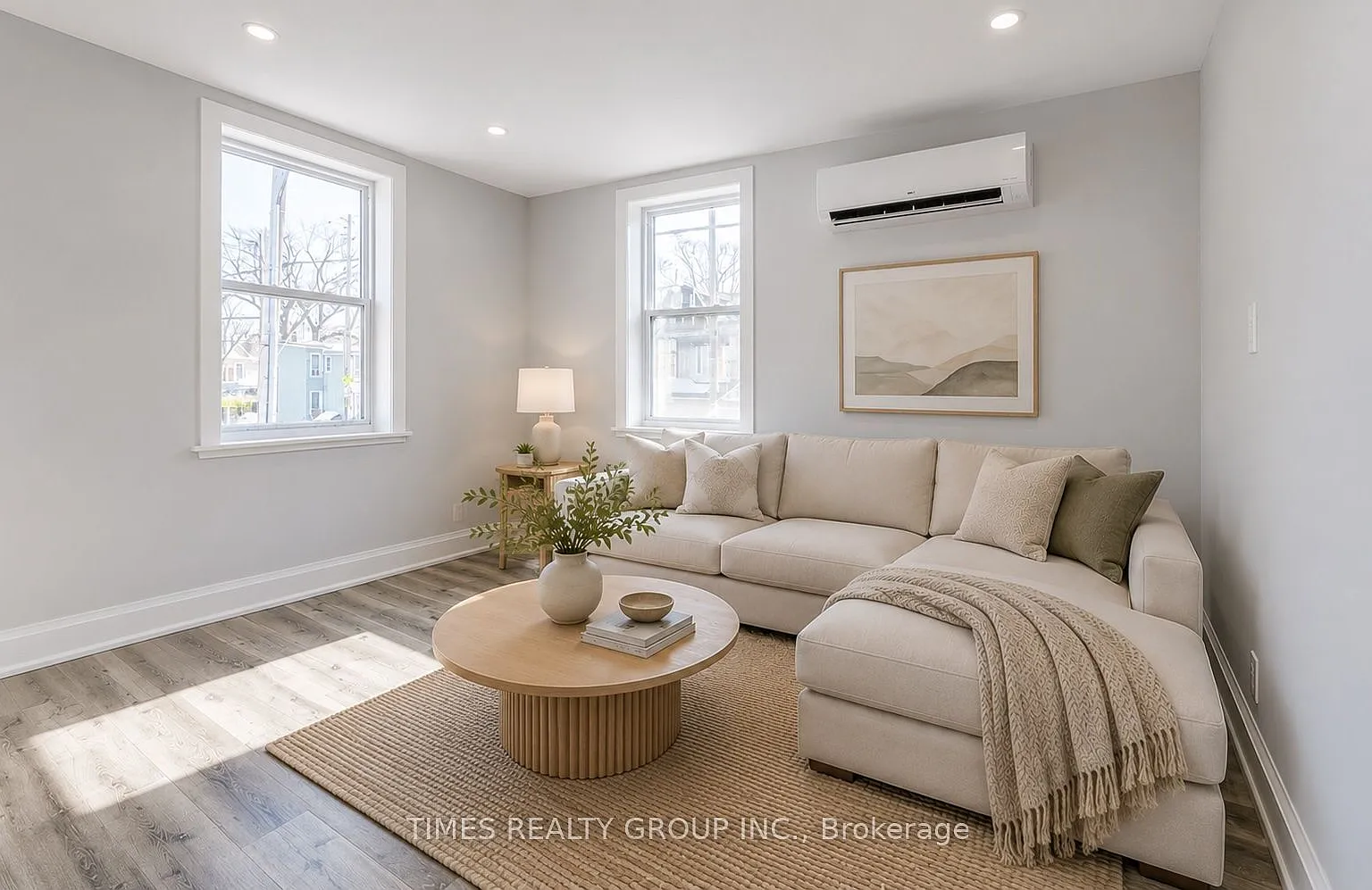 2 bed, $2,399 — Photo 1