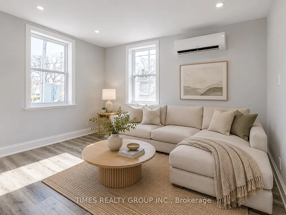 1480 Dundas St E #5