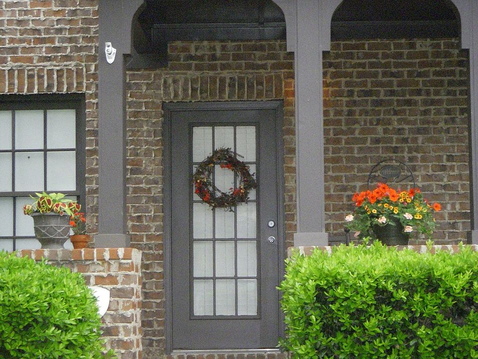 Covered Porch