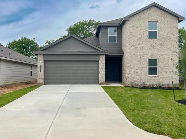 11821 Summertime Dr, Willis, TX 77318