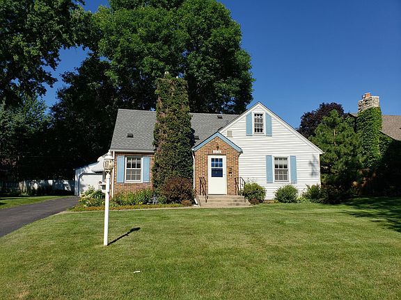 2nd image of 6520 James Ave S