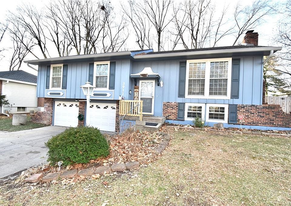 1st image of 3912 S Coventry Dr