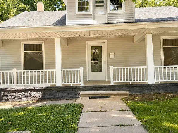 1118 Ella St, Beatrice, NE 68310