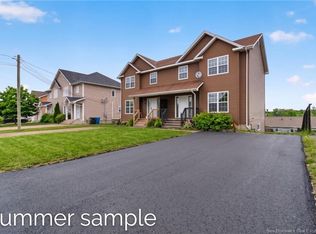 876 Bernard St, Dieppe, NB E1A 5A4