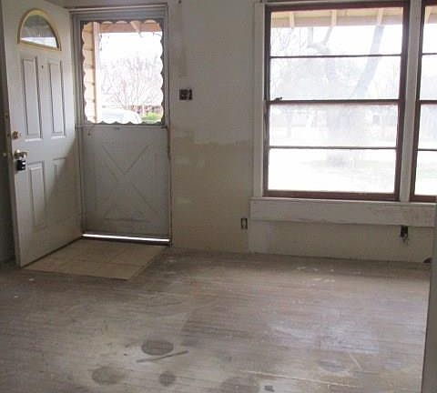 4th image of 818 Kirkwood St