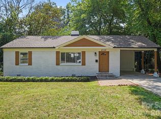 2728 Arnold Dr, Charlotte, NC 28205