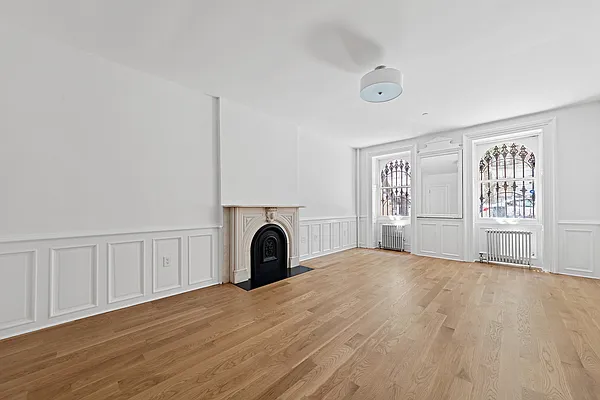 Sold by Douglas Elliman | media 25