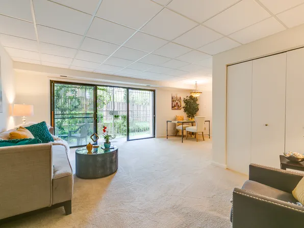 4360 Lee Hwy APT 3, Arlington, VA 22207
