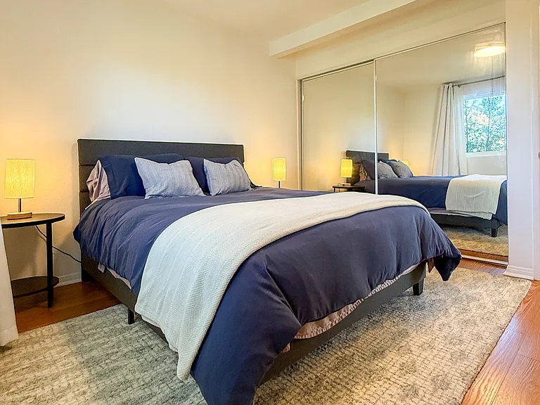 6255 1/2 Saylin Ln — Photo 12