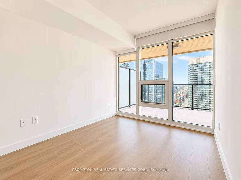 3 Concord Cityplace Way #2105 — Photo 2