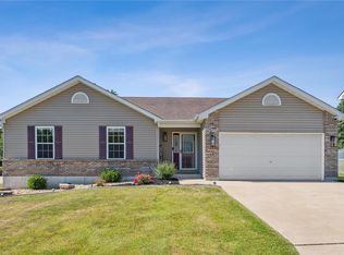 100 Kipling Ct, Troy, MO 63379