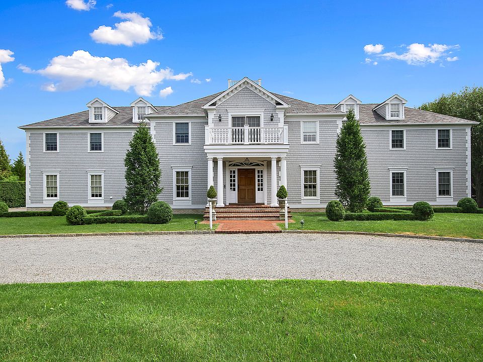 1st image of 6 Ogden Ln