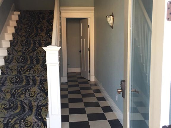 foyer area for apartments