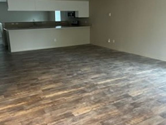 4th image of 10240 Bridgeport Way SW #D