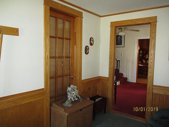 5th image of 47 E Vanscoter St