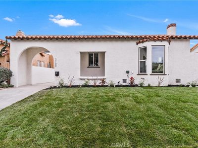 3700 W 61st St, Los Angeles, CA, 90043