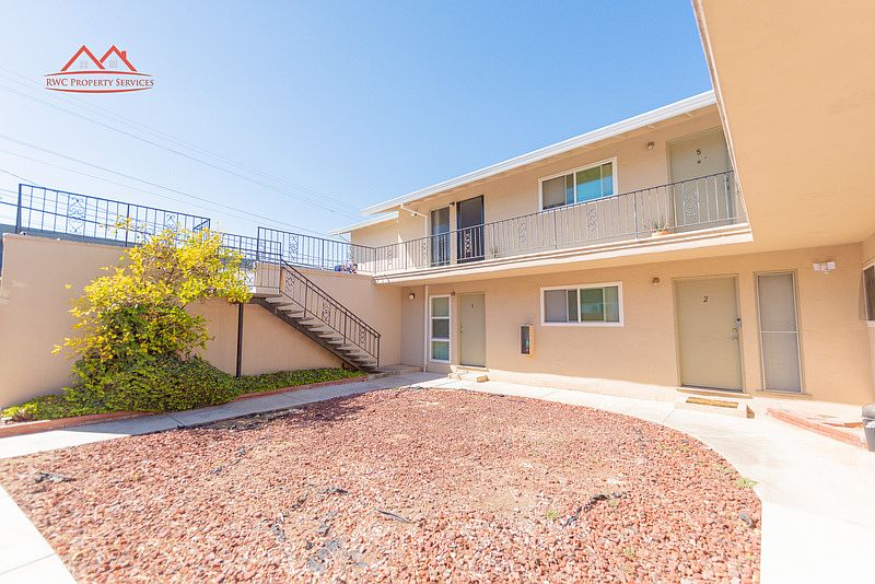 1st image of 1663 Ontario Dr #1